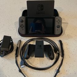 Nintendo Switch V2 System Bundle (Extended Battery Model) — Excellent Condition!