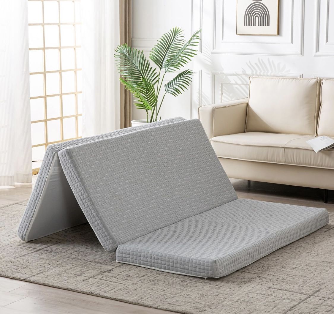Brand New in The Box Queen Size Tri-Folding 4” Thick Mattress