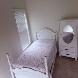 Twin Bed  