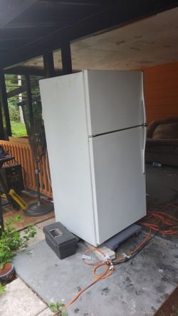 RCA Working Garage / Shop Refrigerator