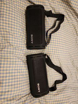 Sony bluetooth speaker bundle