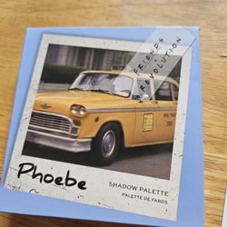 FriendsxRevolution Phoebe Shadow Palette 