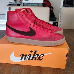 Nike Blazer Mid 77' VNTG 