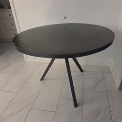 Four Hands Harmon Seneca Dining Table 3 Leg