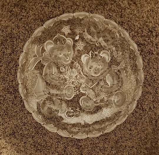 Mikasa Party Bears 15" Embossed Frosted Round Hostess Platter With Original Box