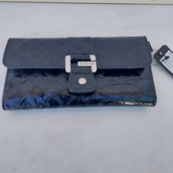 New Guess Wallet