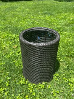 Tall 23” Outdoor Wicker Side Table with Glass Top – All-Weather Accent Piece