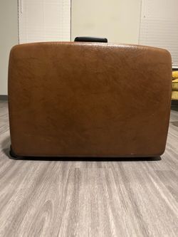 Vintage Samsonite Rolling Suitcase – Retro Brown