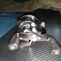 RYOBI AD4000V BAIT CAST REEL