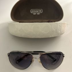 Coach Aviator Sunglasses With Case