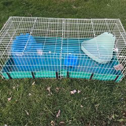 Small animal / guinea pig cage