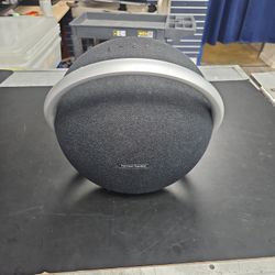 Harman Kardon Onyx 8 Bluetooth Speaker