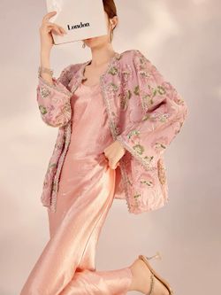 Elegant Pink Floral Embroidered Mesh Top – Exquisite Beading & Sequins