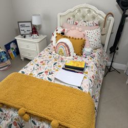 Real Wood White Furniture Set 