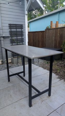 Outside bar table and stools
