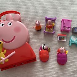 Peppa Pig Carry Case And Toys