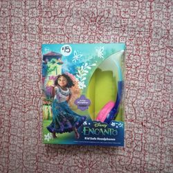 DiSNEY ENCANTO HEADPHONES 🎧 $15 EACH ✔️PRICE IS FIRM!!!✔️