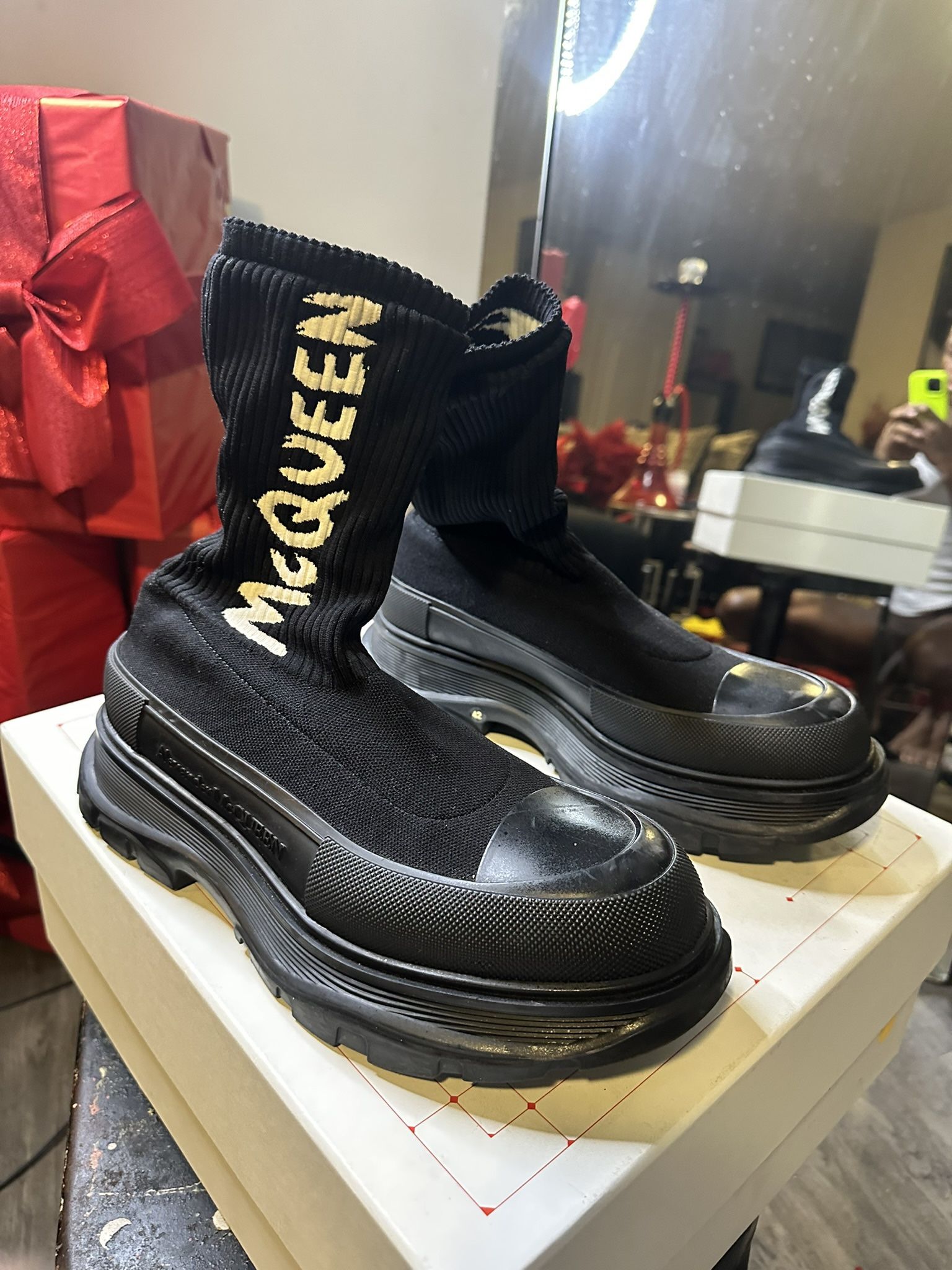 $250 Alexander Mcqueen Boots Sz8