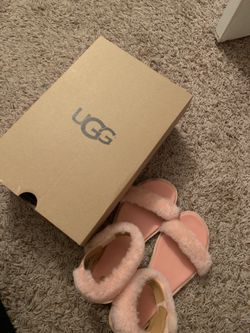 Uggs fluffy pink sandals (size 7)