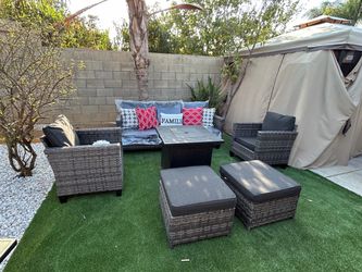 Patio furniture set outdoor new in the box