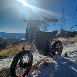 Upgraded Tuttio With Extra Battery 