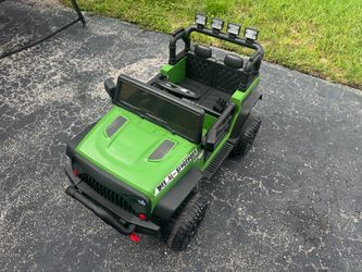 Kids Ride-On Electric Jeep Truck – Green 12V remote control