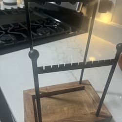 Jewelry stand 