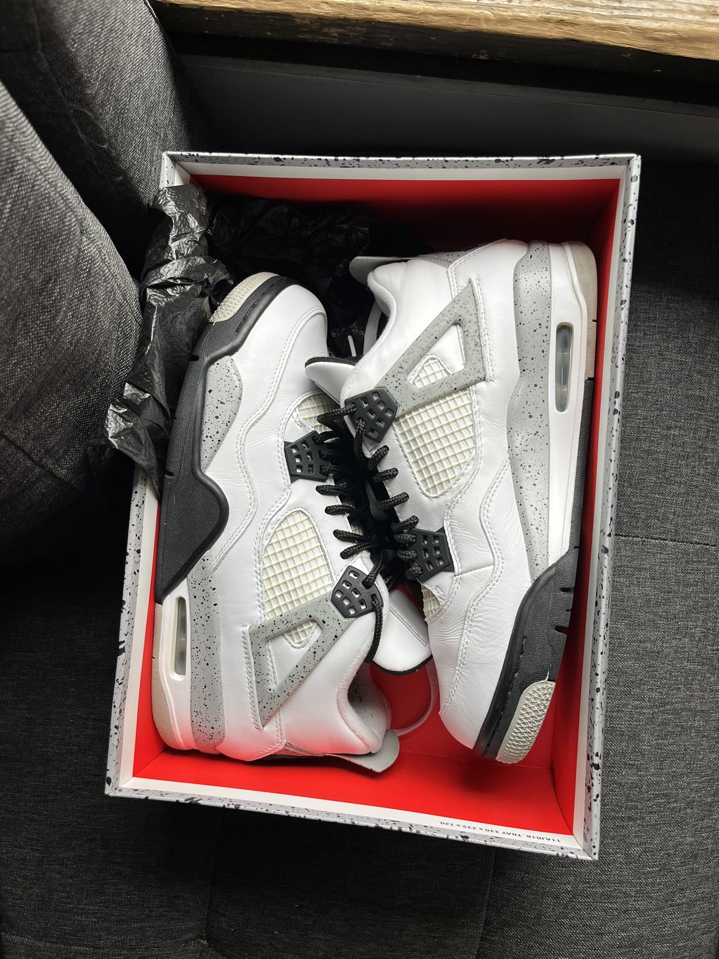 Jordan 4