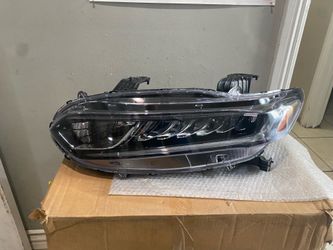 2018-2022 Honda accord left headlight