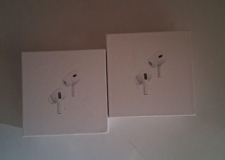 Apple 🍎 Airpods Pro 2 $40