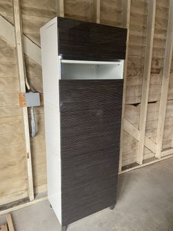 Low Profile Modern Glass Wood Cabinet With Shelves