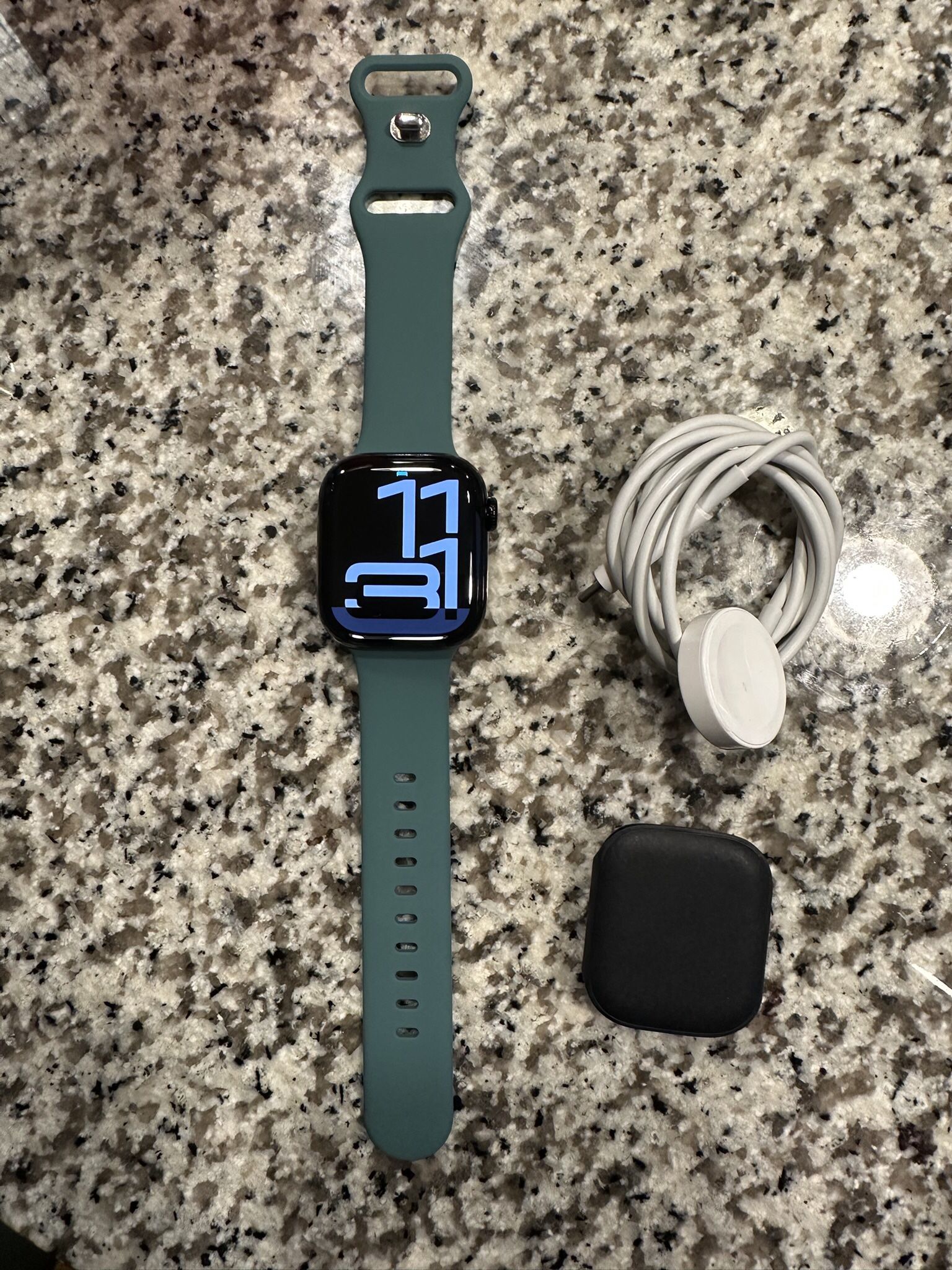 New Apple Watch Series 10 GPS 42mm Black With Green Band (band Not Apple ) 1 Year Apple Warranty