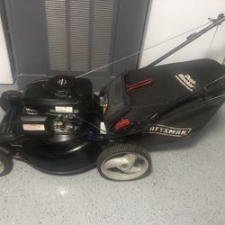 Craftsman Self Propelled Lawn Mower With Honda Engine 