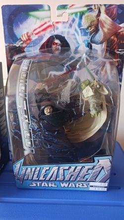 STAR WARS UNLEASHED FIGURE