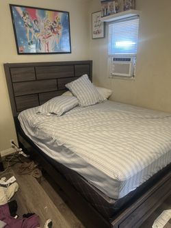 Bedroom Frame And Mattress Set