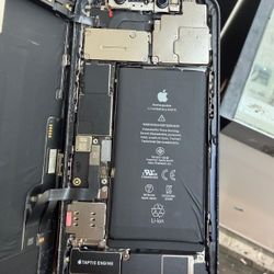 All iPhone and Samsung repair 
