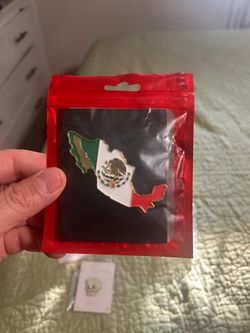 Pin hats