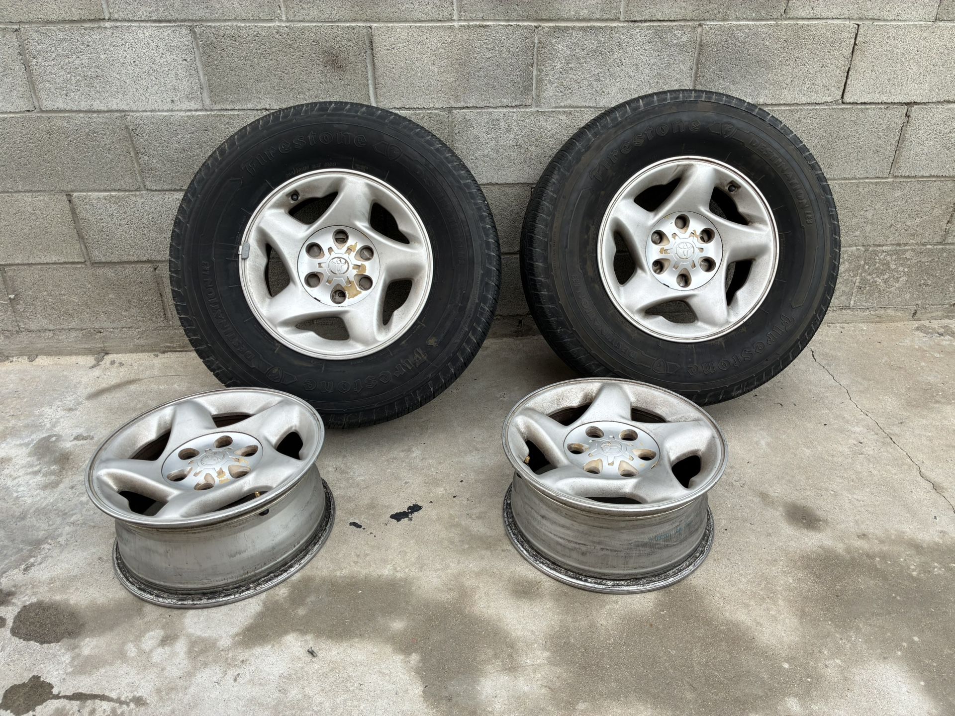 Firestone Destination LE3 (Set of 2) & Toyota ALYTP015U10 (Set of 4) for SUV’s and Light Trucks
