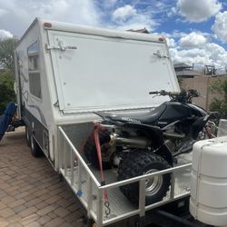 6 Persons Camping Trailer 