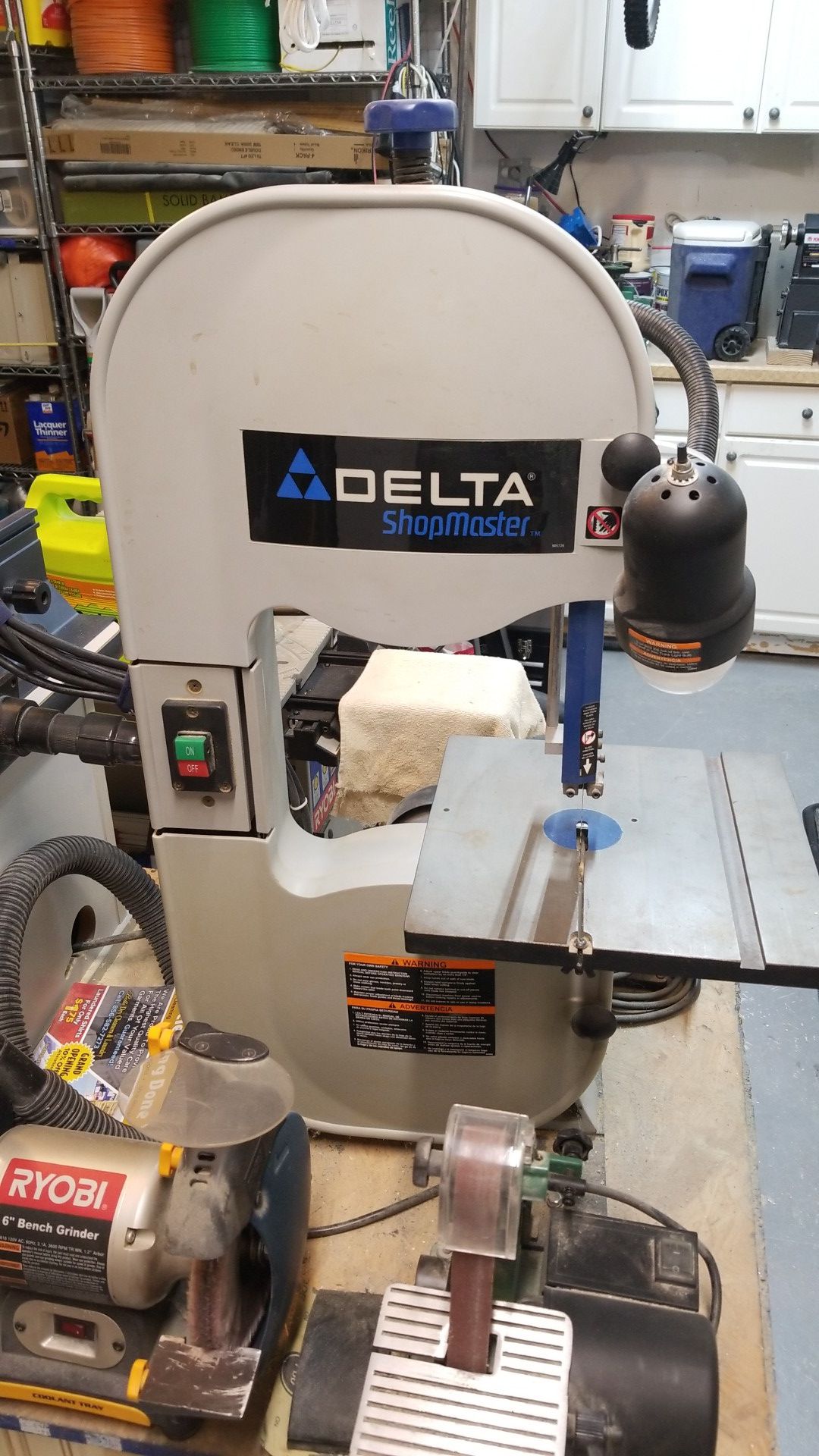 Delta Shopmaster 10 inch band saw bs150ls, 2 extra blades and miter