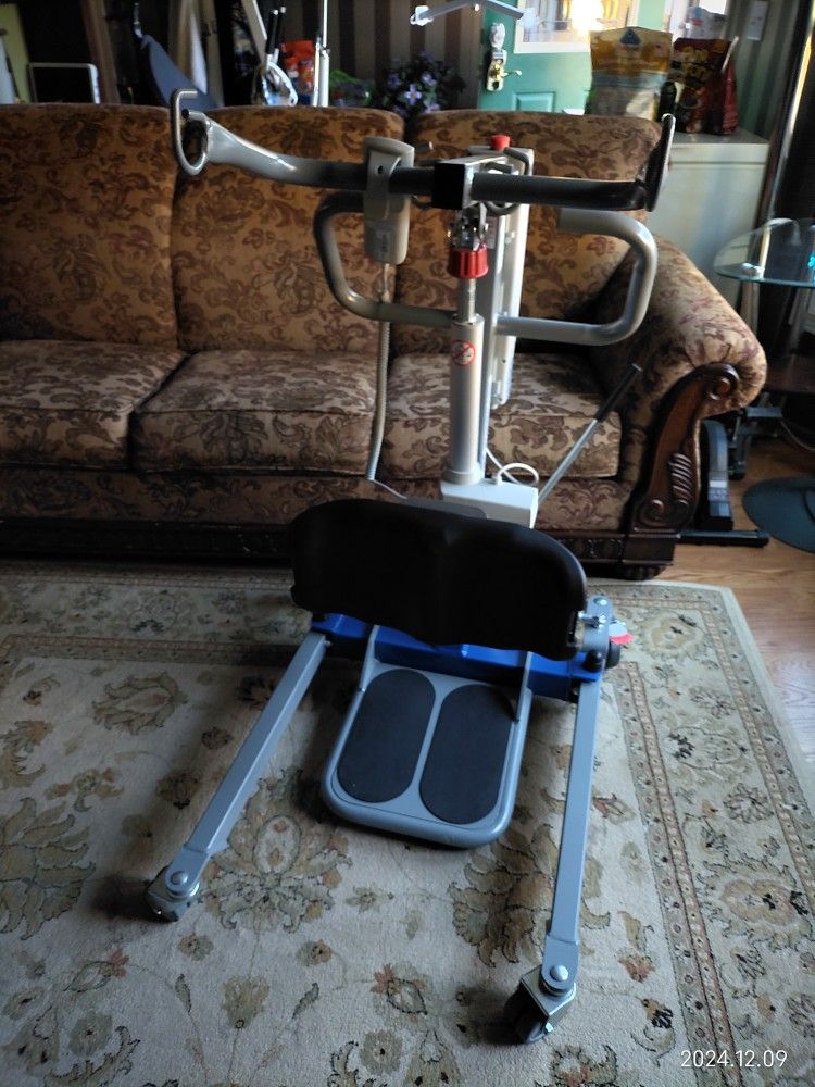 Protect STS 500 Compact Sit-to-Stand Lift