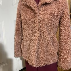 Abercrombie Size 9/10 Fuzzy Pink Girls Jacket