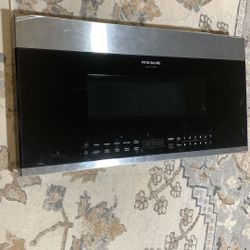 Frigidaire Microwave Door/control Panel. 