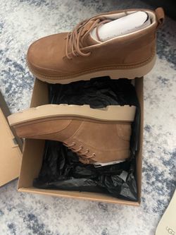 Uggs man’s  shoes