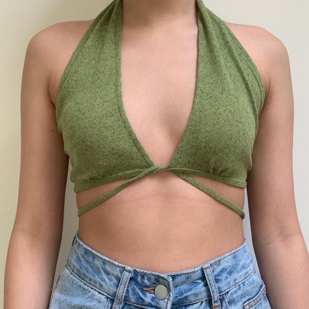 Olive green wrap around halter neck crop top | Knitted wool like fabric | you can wear and style it differently 💚  It’s a size Small, but it fits mor
