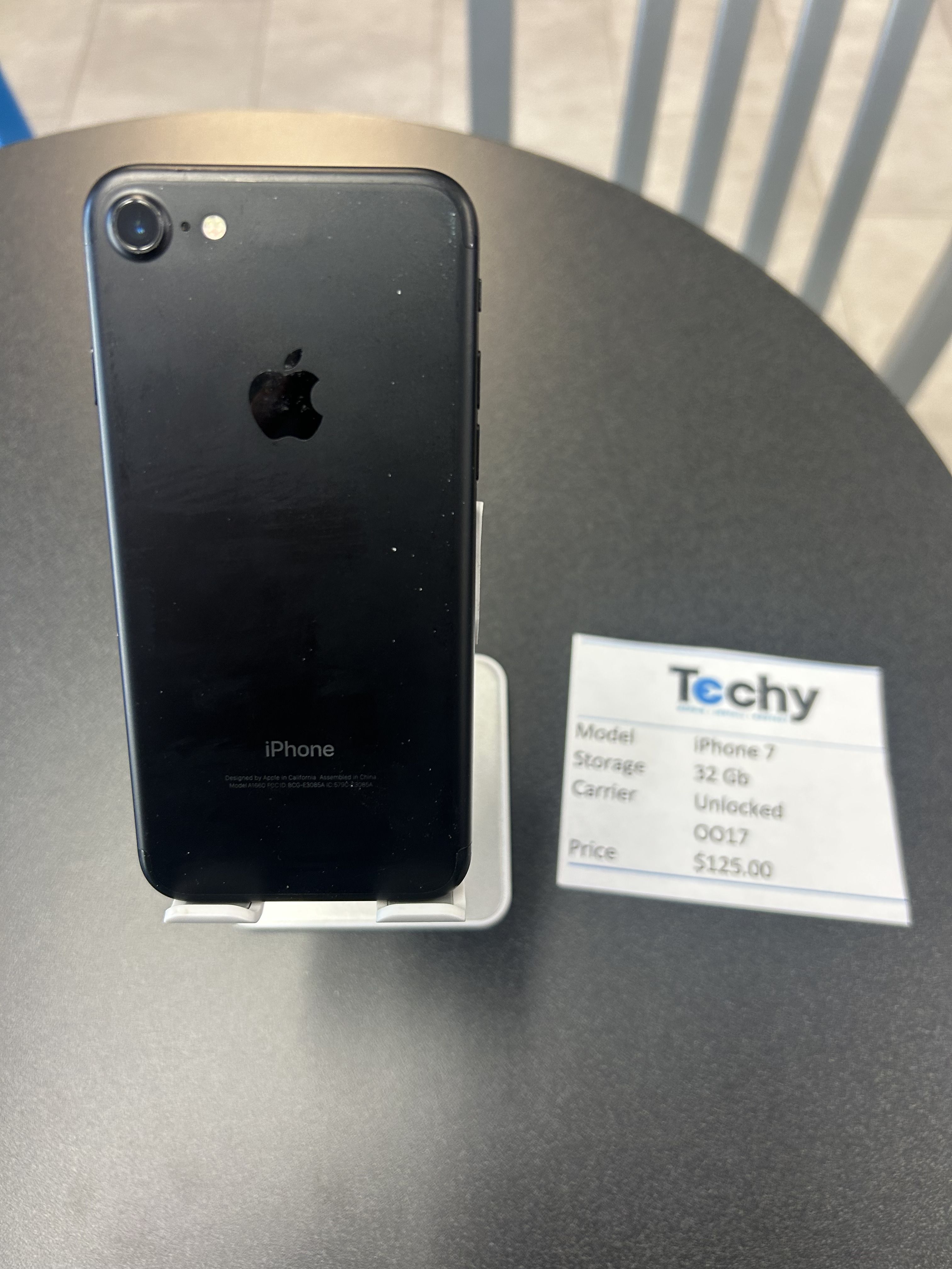 iPhone 7 Unlocked 32GB 0017