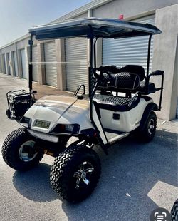 Golf cart