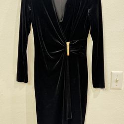 3 Dresses Size SMALL 