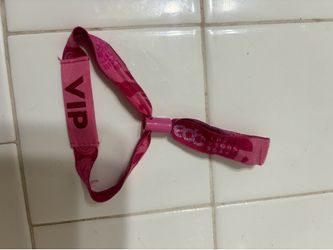 VIP wristbands Saturday and Sunday $650 both days