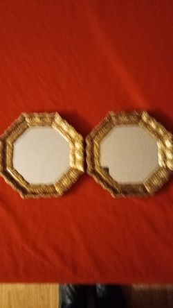 Two Golden Frame Mirror 🪞